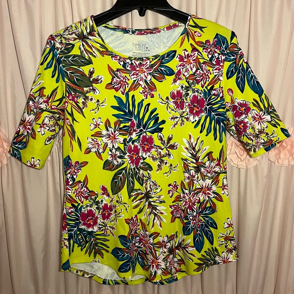 Tropical Yellow 3/4 Sleeve Shirt 🌺🌼